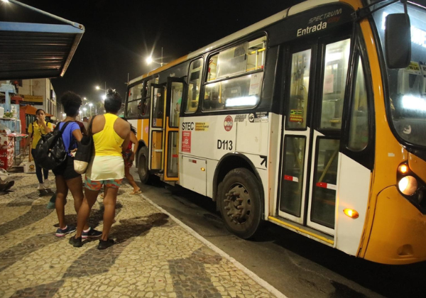 Semob monta operação especial de transporte na madrugada durante o Carnaval
