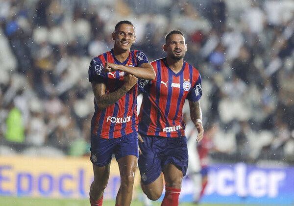 Bahia vence Vasco fora de casa e alcança vice-liderança provisória do Brasileirão