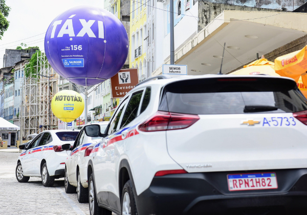 Governo publica MP que destina R$ 30 bi a taxistas e motoristas de app