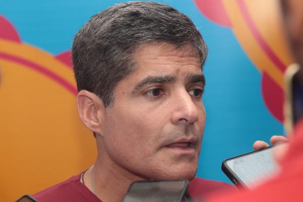 ACM Neto reafirma apoio a Caiado e diz que terá palanque para presidente