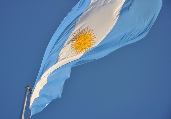 Câmara da Argentina aprova redução da maioridade penal para 14 anos