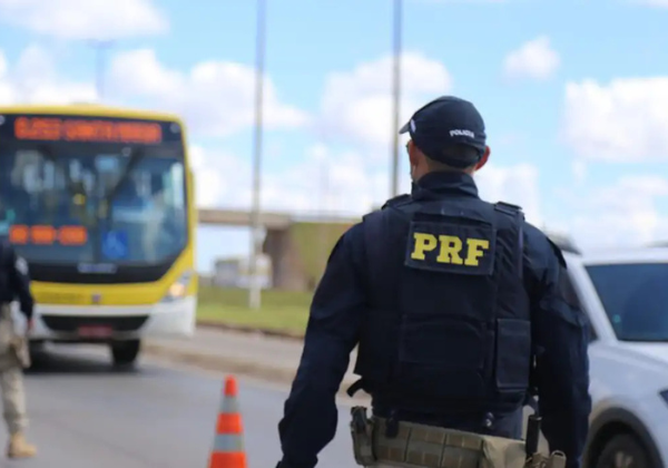 PRF registra 56 acidentes e uma morte nas rodovias federais da Bahia durante feriadão