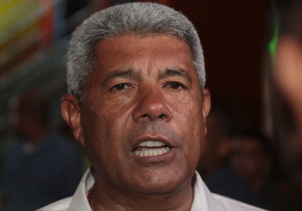 Jerônimo evita polêmica sobre Daniela Mercury e ordem de trios no circuito Dodô: ‘Cada artista faz sua defesa’