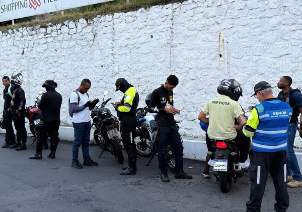 Prefeitura de Salvador intensifica fiscalização de táxis e mototáxis no Carnaval