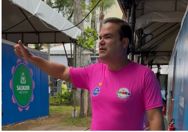 Cacá Leão rebate críticas sobre ausência de Bruno Reis durante visita de Lula no Carnaval: ‘Prefeito trabalha enquanto eles fazem política’