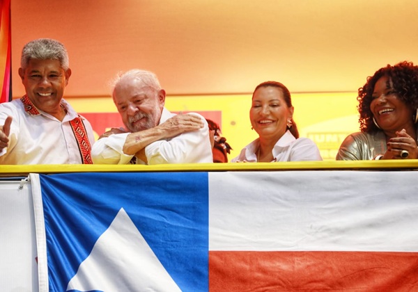 Jerônimo diz que Lula saiu 'muito impressionado' com o Carnaval de Salvador