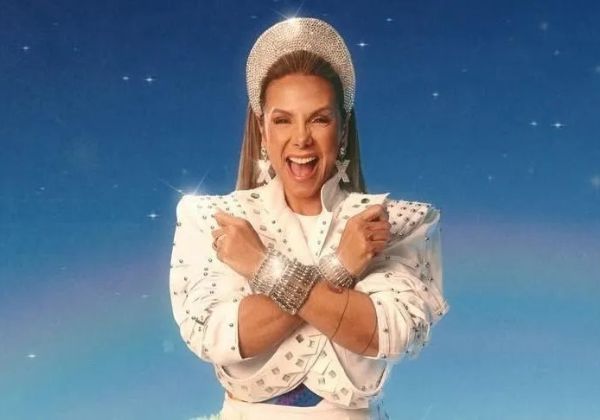 Carla Perez encerra trajetória no Carnaval com adeus ao Algodão Doce 