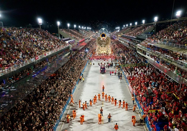 Sapucaí terá espetáculo visual com 600 drones e projeções espalhadas pela Avenida