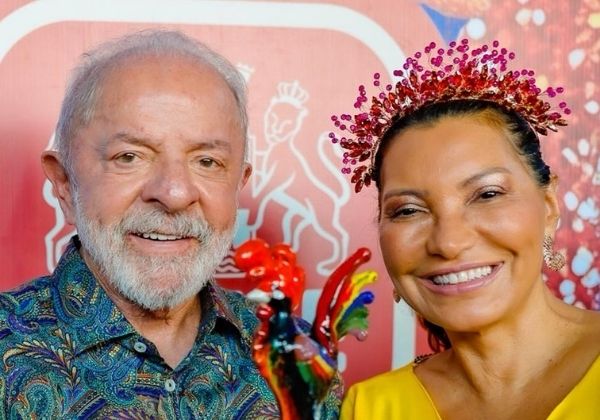 Janja diz não ter desfilado na Sapucaí para evitar perseguição a quem 'mais ama na vida'