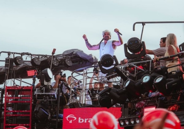 Banda EVA embala o Carnaval 2026 com maratona de apresentações pelo Brasil