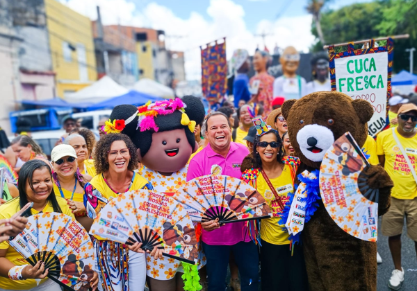 Mudança do Garcia reúne lideranças políticas no Carnaval de Salvador