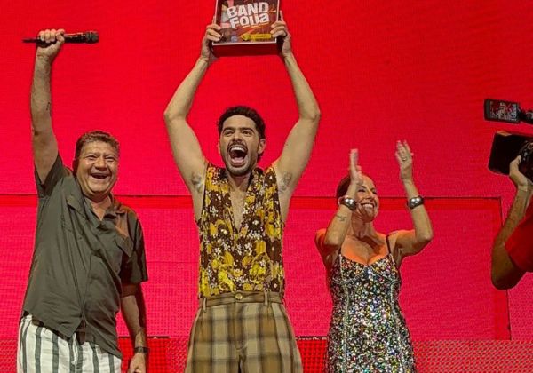 Pedro Sampaio é o primeiro artista não baiano a vencer HIT DE VERÃO com ‘JETSKI’ no Troféu Band Folia
