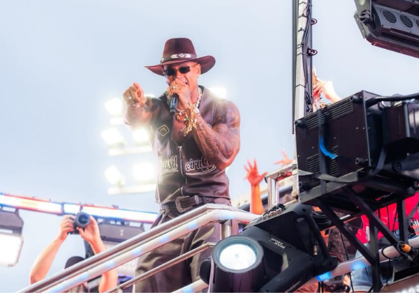 Léo Santana confirma arrastão na Quarta-Feira de Cinzas no circuito Barra-Ondina