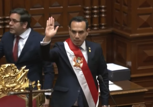 Congresso da República destitui José Jerí da Presidência do Peru