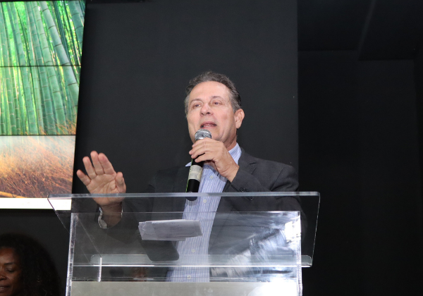 Agredido em invasão à Câmara, vereador diz que ‘justiça foi feita’ após Bruno demitir sindicalistas