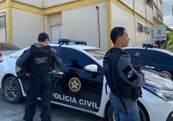 Grupo que expunha estudantes a conteúdo pornográfico é alvo da Polícia