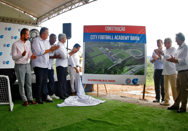 City Football Group inicia obras de CT do Bahia com presença do governador