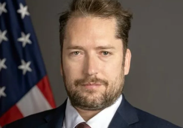 Donald Trump nomeia assessor para acompanhar agenda dos EUA sobre o Brasil