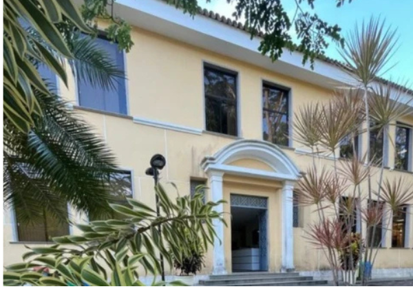 Adab abre concurso com 200 vagas e salários de até R$ 7,4 mil na Bahia