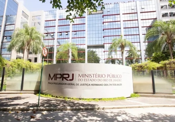 90% dos procuradores e promotores do MPRJ receberam mais de R$ 100 mil líquidos