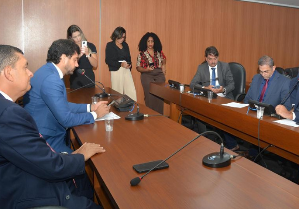 Comissão de Agricultura da Alba cobra agilidade em outorgas e debate crise na cacauicultura