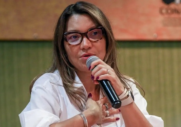 Janja diz ter sofrido assédio como primeira-dama: ‘Imagine mulher no ponto de ônibus de noite’