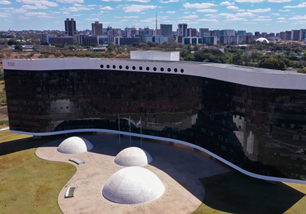 Brasil tem 24 partidos em formação, mas nenhum deles está perto de sair do papel; lista