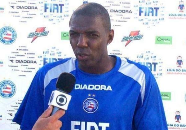 Ex-jogador do Bahia, Reinaldo Aleluia morre aos 53 anos