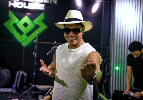 Banda Colher de Pau inicia temporada de forró com shows na The Green House na sexta (6) e no Mariposa Vilas neste sábado (7)