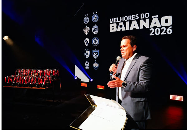 Vice-governador participa da premiação dos melhores do Baianão 2026