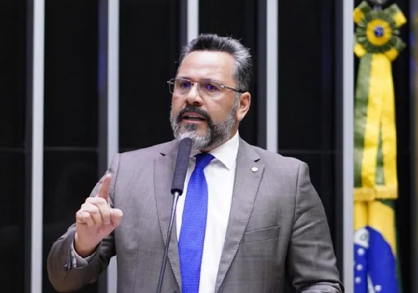 Alan Rick é o novo líder do Republicanos no Senado