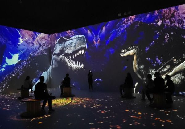 Exposição imersiva 'A Era dos Dinossauros' chega ao Shopping Barra