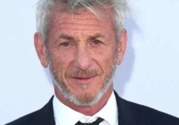 Sean Penn vence Oscar de Ator Coadjuvante, mas ausência na cerimônia chama atenção 