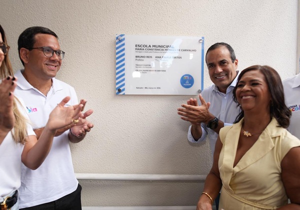 Prefeitura de Salvador inicia ano letivo com entrega de escola no Lobato