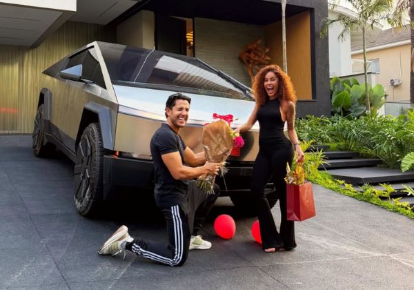Sthe Matos ganha carro de luxo e relógio em aniversário de casamento 