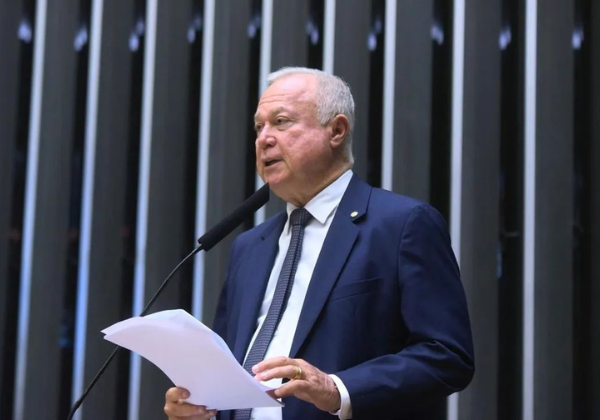 Deputado federal celebra filiação de Coronel ao Republicanos e projeta: 'Será o mais votado da Bahia'