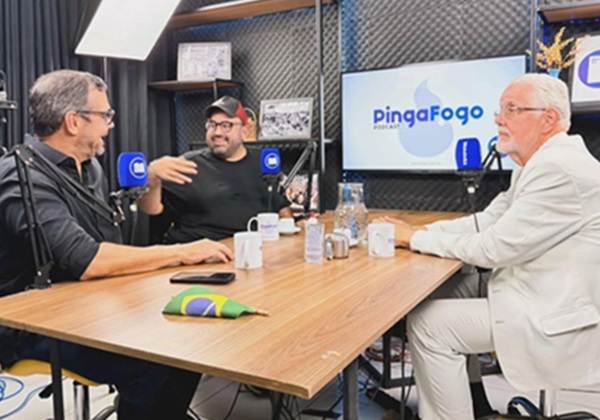 Jorge Solla é o convidado desta semana do podcast ‘Pinga Fogo’; assista