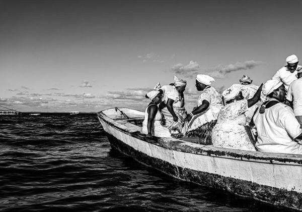 Exposição Mulheres fotografam a Bahia chega ao Shopping Barra