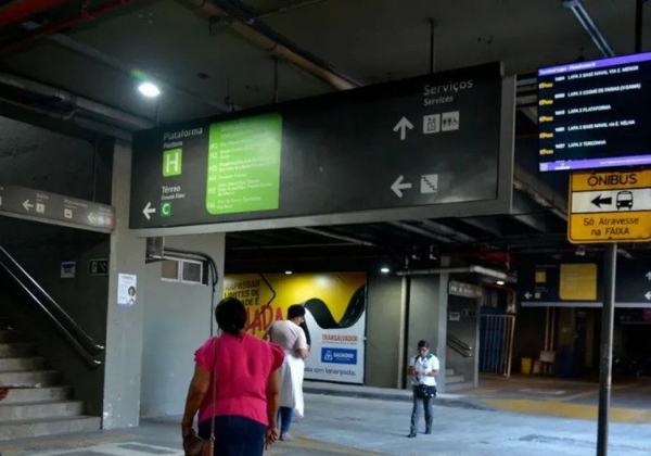 Estação da Lapa passa exibir telões digitais com horários de ônibus em tempo real