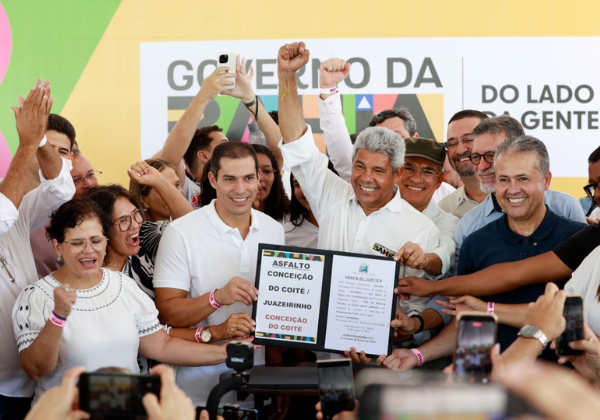 Jerônimo autoriza obras de pavimentação em rodovias no interior do estado