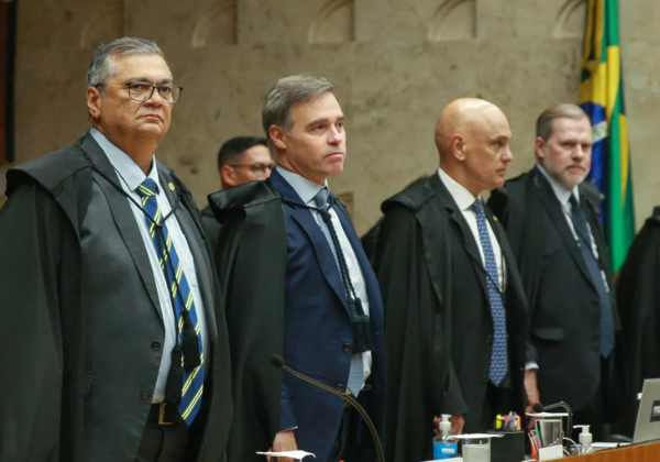 AtlasIntel: 60% dos brasileiros dizem não confiar no STF e nos ministros