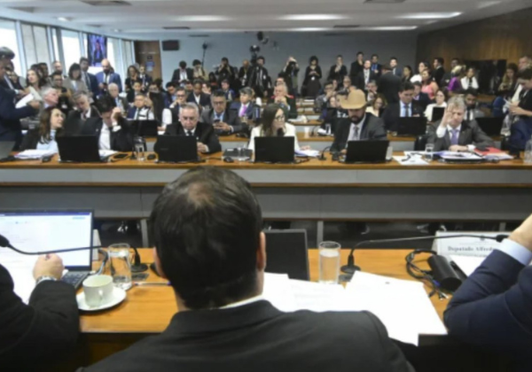CPMI do INSS marca apresentação de relatório sobre fraudes para quarta-feira (25)