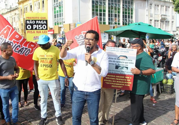 Kleber Rosa acusa Bruno Reis de não cumprir acordo da greve dos professores