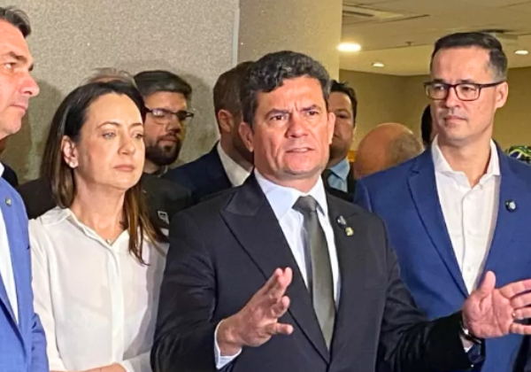 Prefeitos do PL no Paraná anunciam saída em massa após filiação de Moro