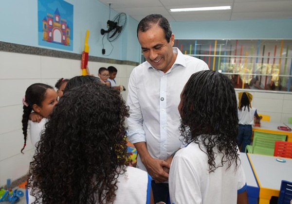Às vésperas do aniversário de Salvador, prefeitura inaugura escola para mais de 1 mil alunos por turno em Nova Esperança