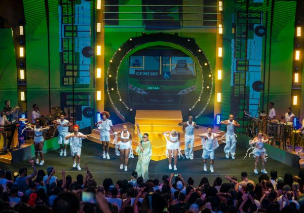 Xanddy Harmonia lança duas faixas autorais