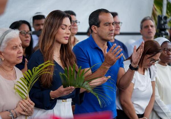 Bruno Reis participa de Domingo de Ramos e fala sobre data coincidir com aniversário da cidade