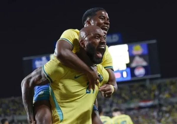 Brasil derrota Croácia em último jogo antes da convocação para a Copa