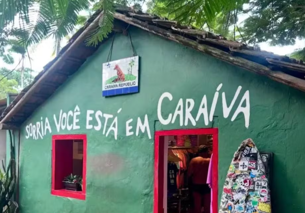 Vídeo: Vilarejo instagramável no extremo sul da Bahia vive avanço da violência com disputa de facções