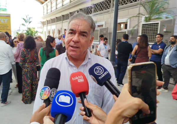 Zé Neto critica CPMI do INSS e diz que comissão virou ‘palanque político’